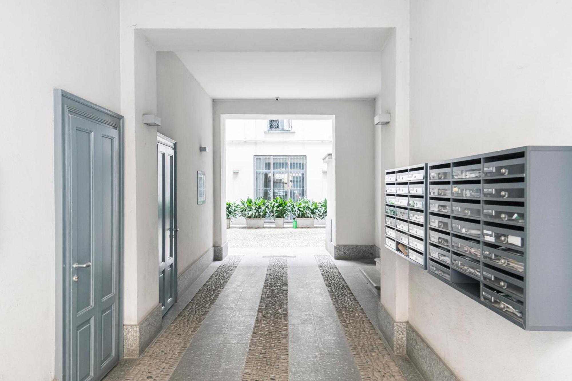 Easylife - Appartamento Elegante Moderno E Accogliente - La Tua Oasi In Citta Milano Exteriör bild